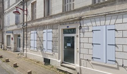 Faveau Nadine, Reprographe à La Couronne