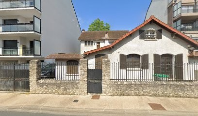 Pasteur, Reprographe à Quincy-sous-Sénart