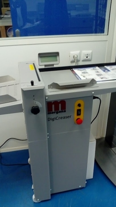 AJ Plus, Reprographe à Trappes