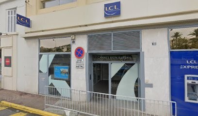 Junk Roger, Reprographe à Cannes